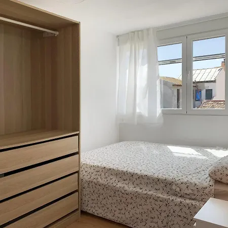 Malagadevacaciones - Lauri 123 *